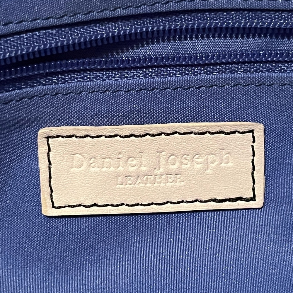 Daniel Joseph Leather Purple Pastel Shoulder Bag - Picture 14 of 16